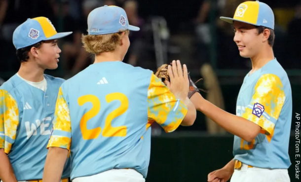 El Segundo Little League layers high-fiving