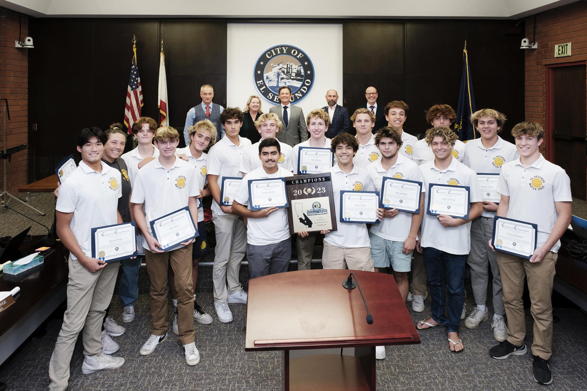 ESHS 2023 Boys Water Polo Team accepting commendation